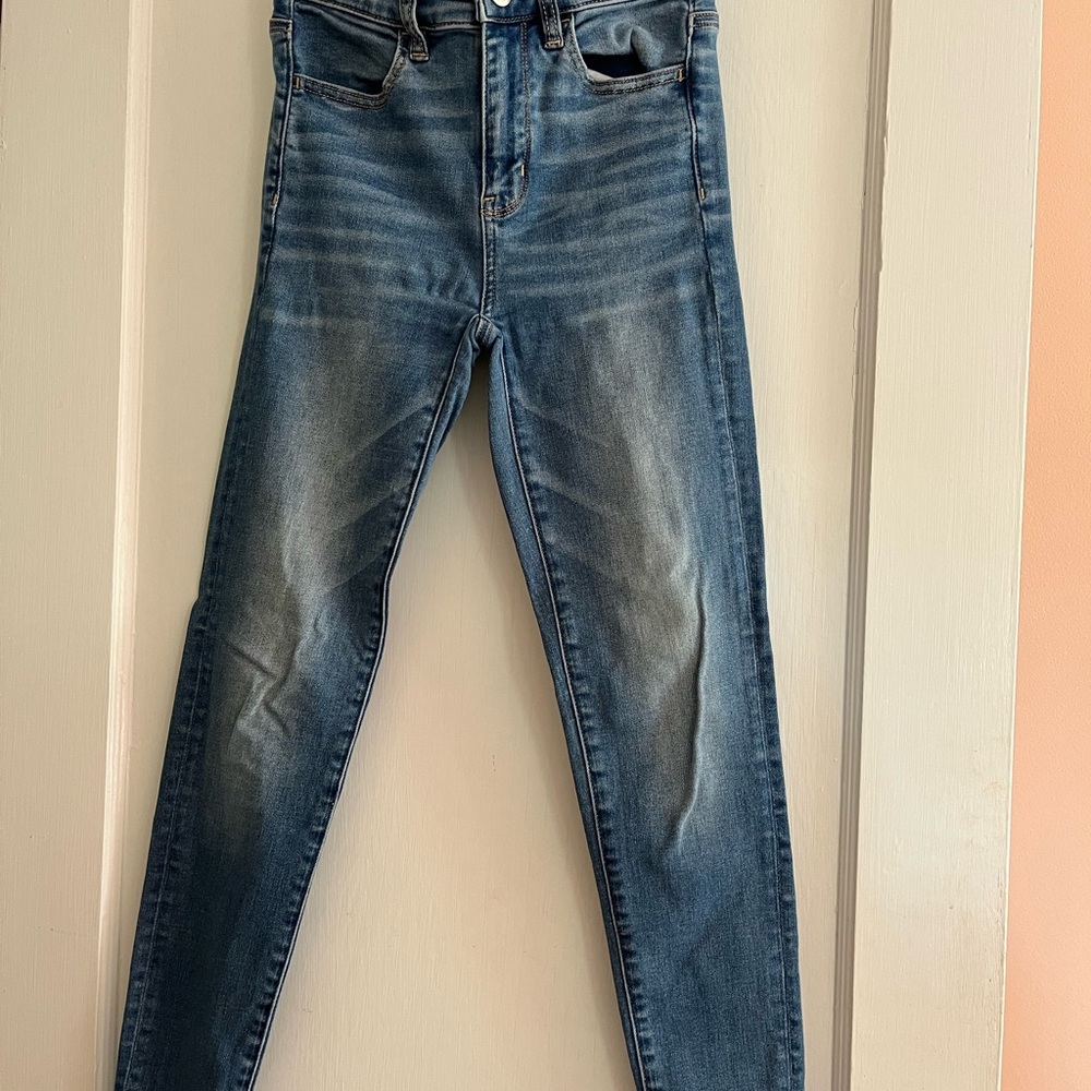 American Eagle Outfitters High Rise Blue Jeans with Stretch